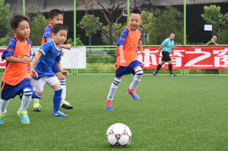 世界杯落幕百队杯开启764支参赛球队再创新高