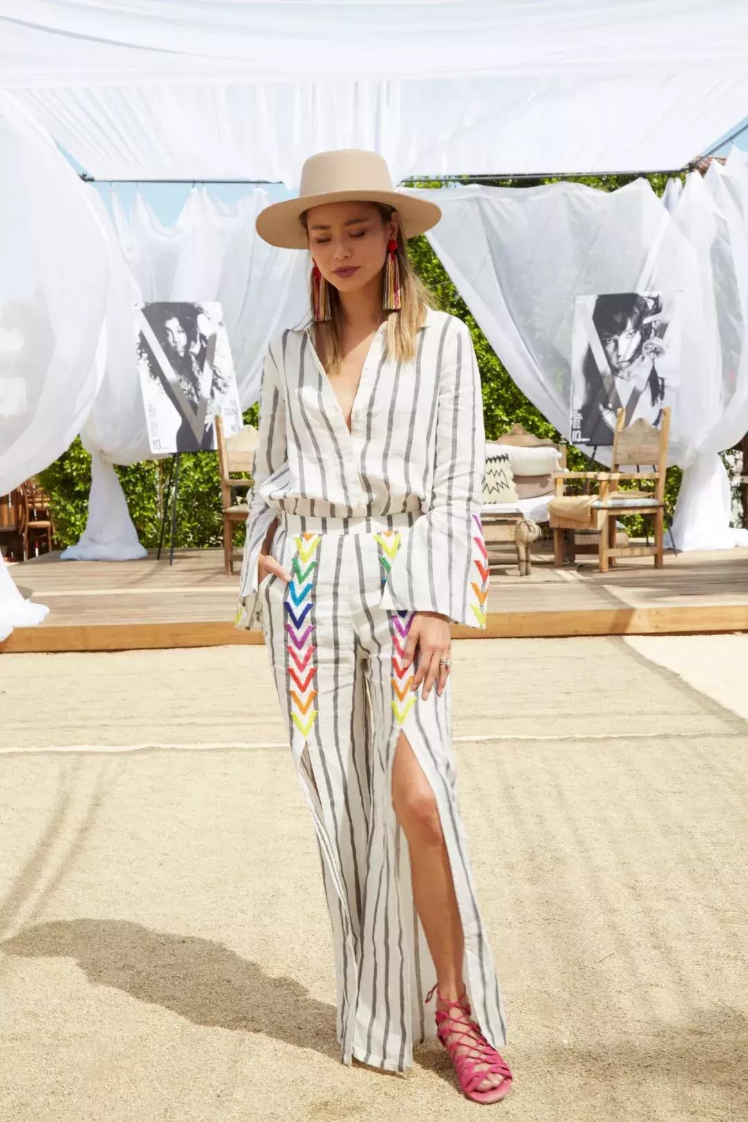 夏天必备的时髦连衣裙,夏天的连衣裙备起来