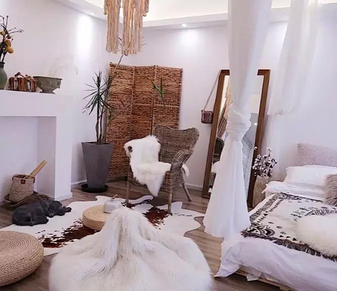 lv跨界酒店推荐,奢侈品牌lv最便宜的单品