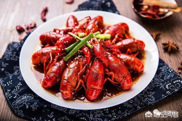 小龙虾进塘之前用什么药浸泡为好,小龙虾入缸需要消毒吗