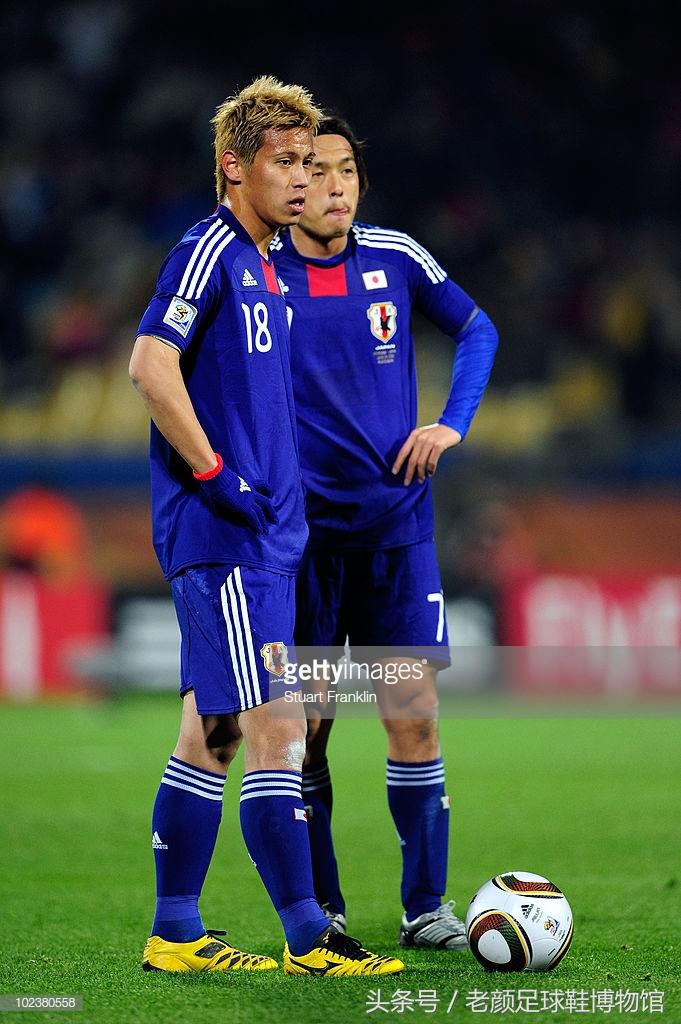 世界杯战靴盘点,南非世界杯复刻版足球鞋