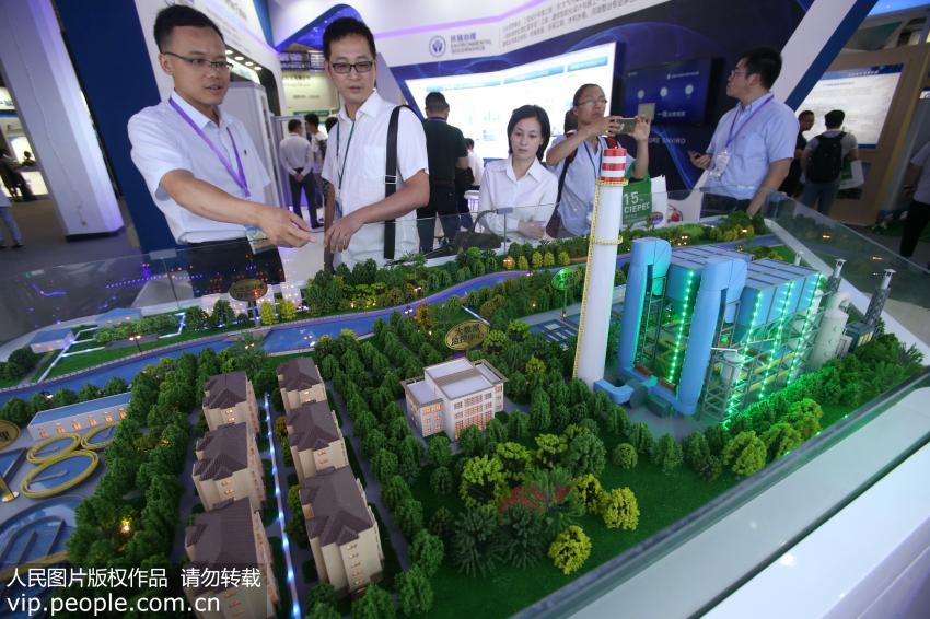 工业尾气转化为有用产品,工业污泥变身环保建材