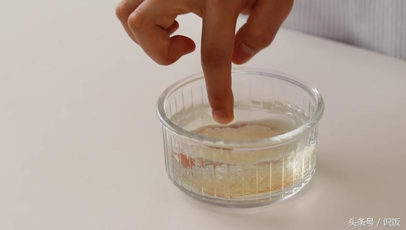 不烘烤的甜品蓝莓奶油芝士蛋糕,自制甜品蓝莓芝士蛋糕