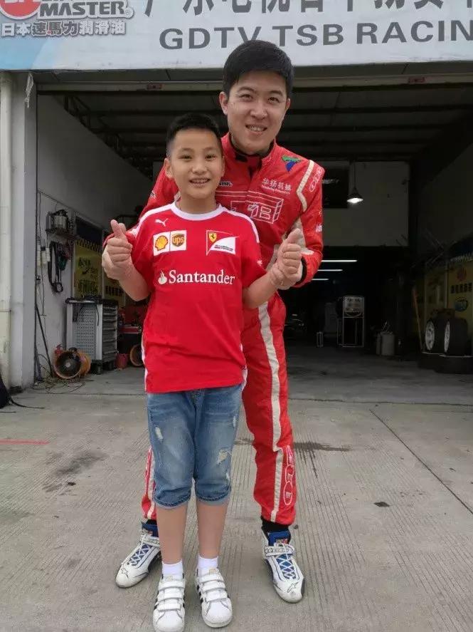 赛车手张海宁教你打方向盘,赛车手张海宁比赛