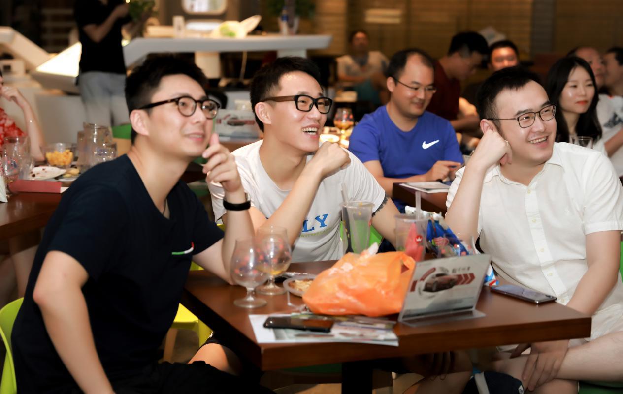 同辉融资租赁世界杯荣耀冠军夜完美收官同行·赢势·