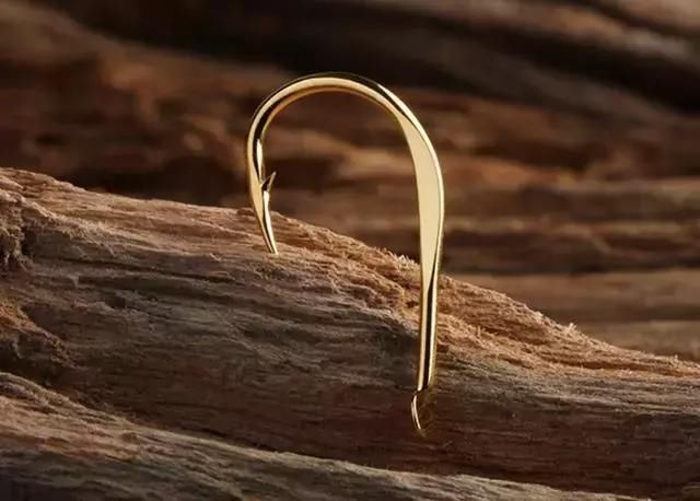 钓鱼鱼钩详细讲解视频,钓鱼鱼钩到底是什么样子