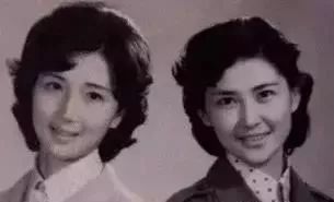 20年前的父母和现在父母的对比,20年前的爸妈照片