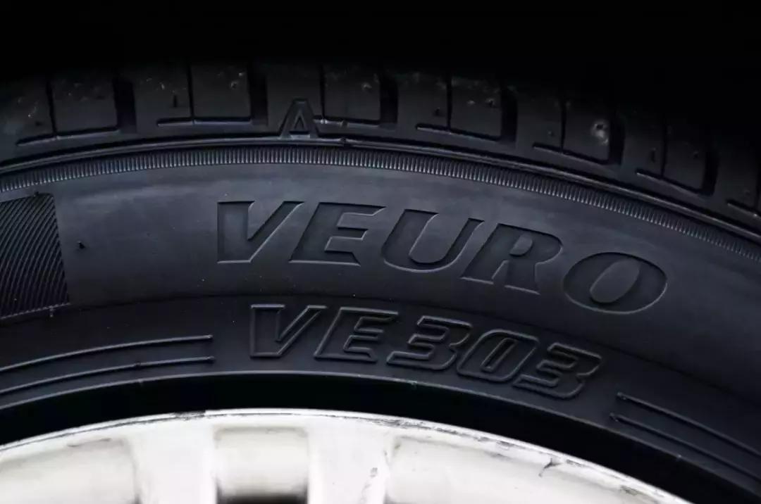 邓禄普102050评测,邓禄普veuro和sport的区别