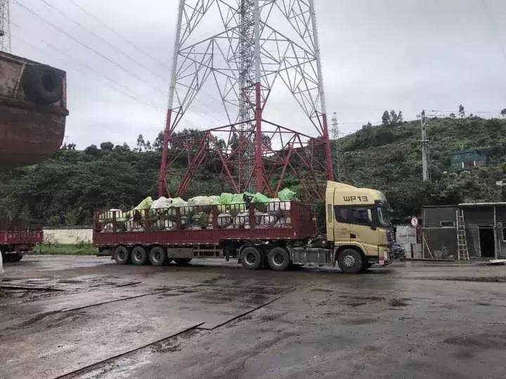 这些来自外国的太平间、垃圾站、废品收购站的衣服你可能买过