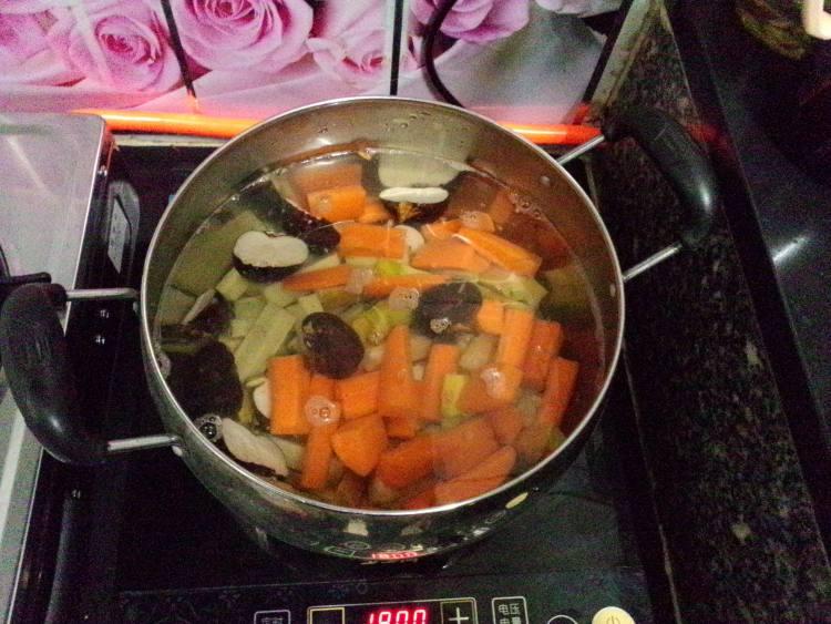 小孩有热煲什么凉茶可以祛湿清热,有内火的宝宝喝什么凉茶