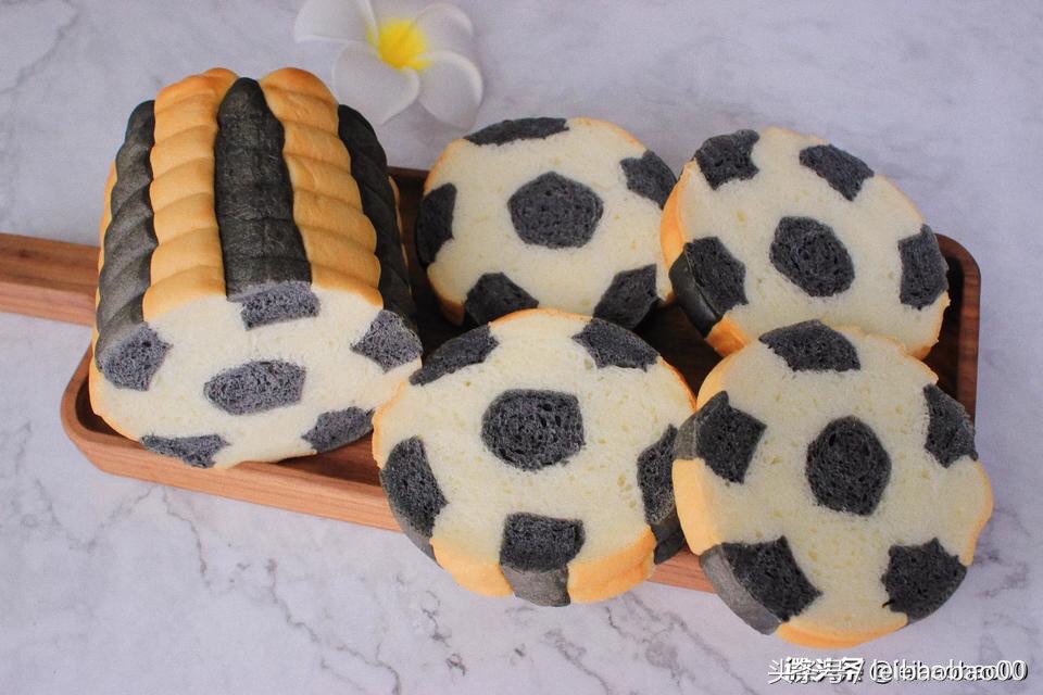 足球插画图片,海绵宝宝插画吐司