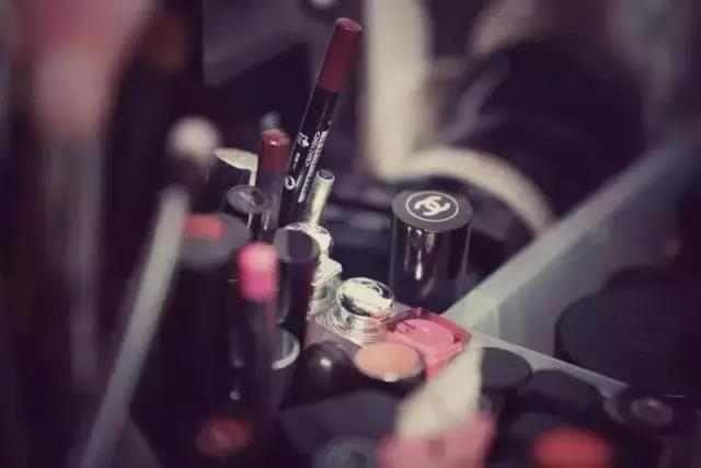 我爱地理各种语言版,我爱地理文字图片