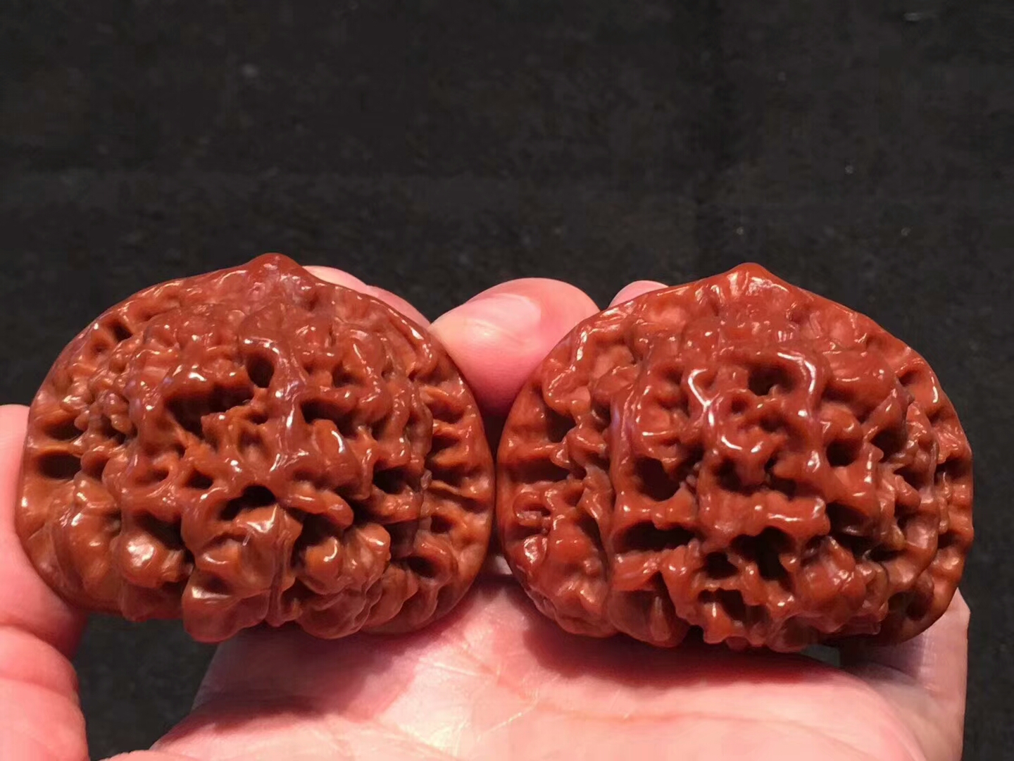 择一人终老足矣,择一人终老弃一城