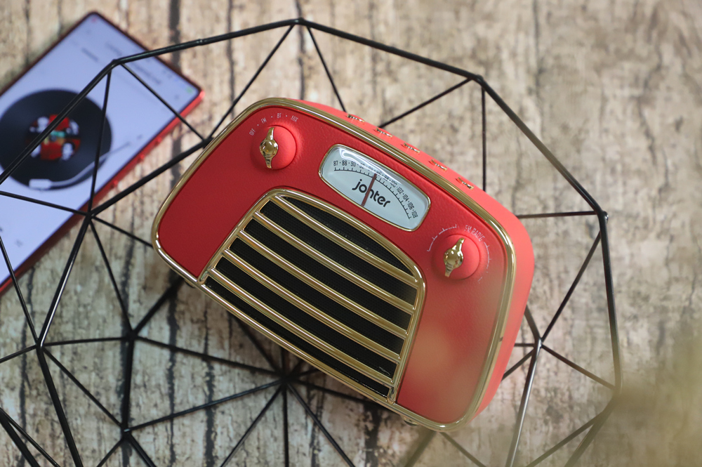 有情怀的老音箱,尊特m3复古蓝牙收音机