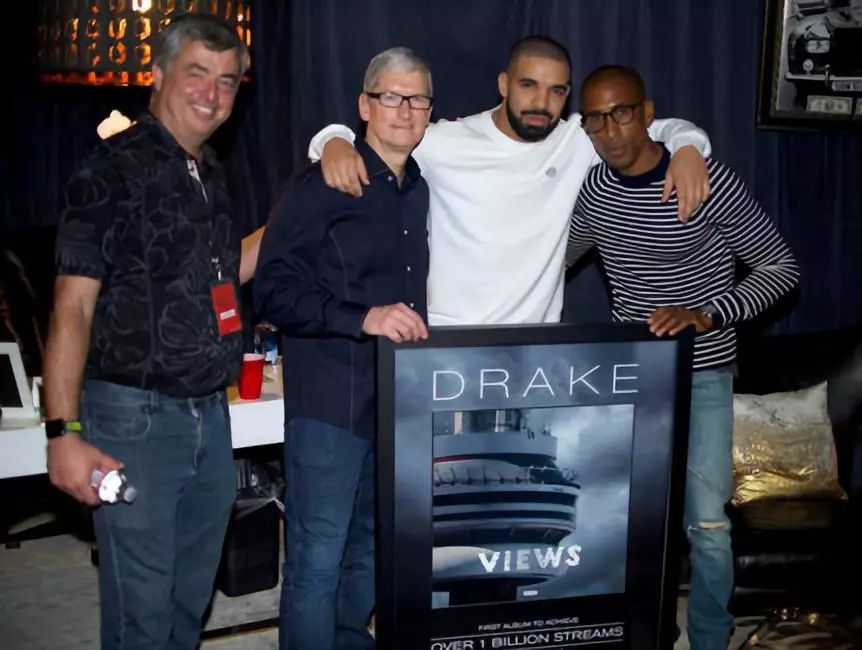 drake怎么那么有钱,drake一年收入