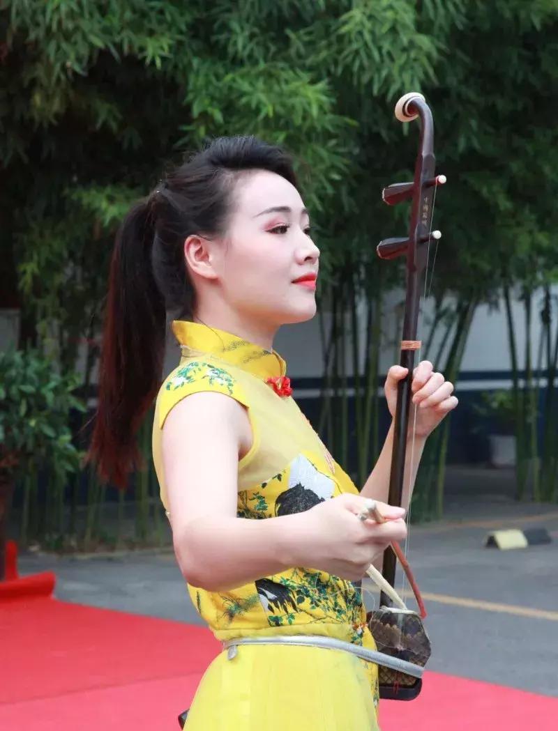 走进基层唱响警营带着真情传送关爱｜公安部“公安文化基层行”文艺小分队赴焦慰问演出