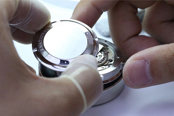 万国葡萄牙iw371615保养多少钱,万国葡萄牙系列iw371417