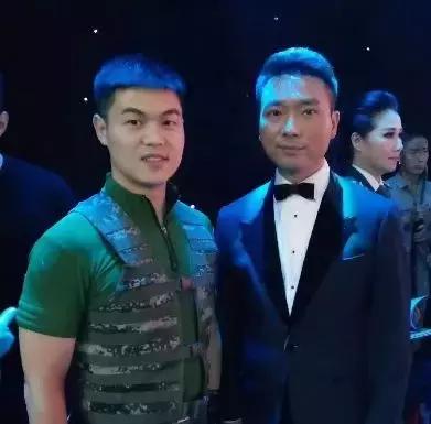 从文艺兵到装甲兵，再到财税老板，这个90后的兵哥哥不一般