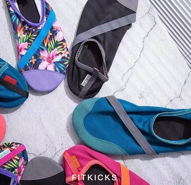 蔡少芬同款小白鞋,蔡少芬生活真美好同款乐福鞋