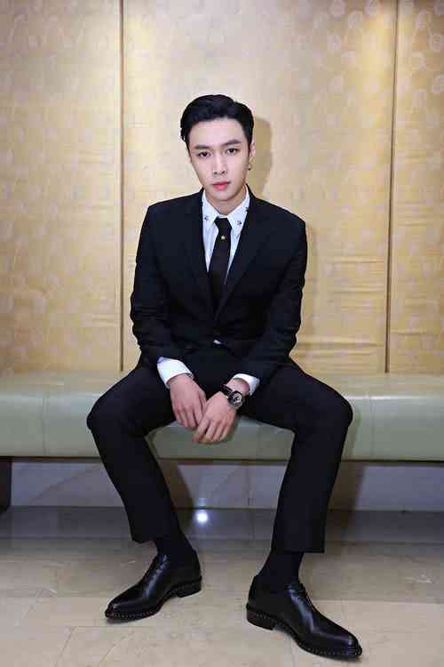 张艺兴佩奇,张艺兴版权周杰伦