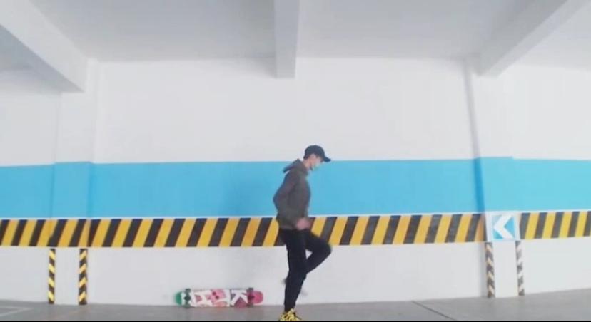 鬼步舞不同风格,鬼步舞seve风格