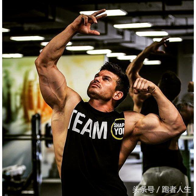 想要锻炼肌肉练什么,爆发力最好的锻炼方法