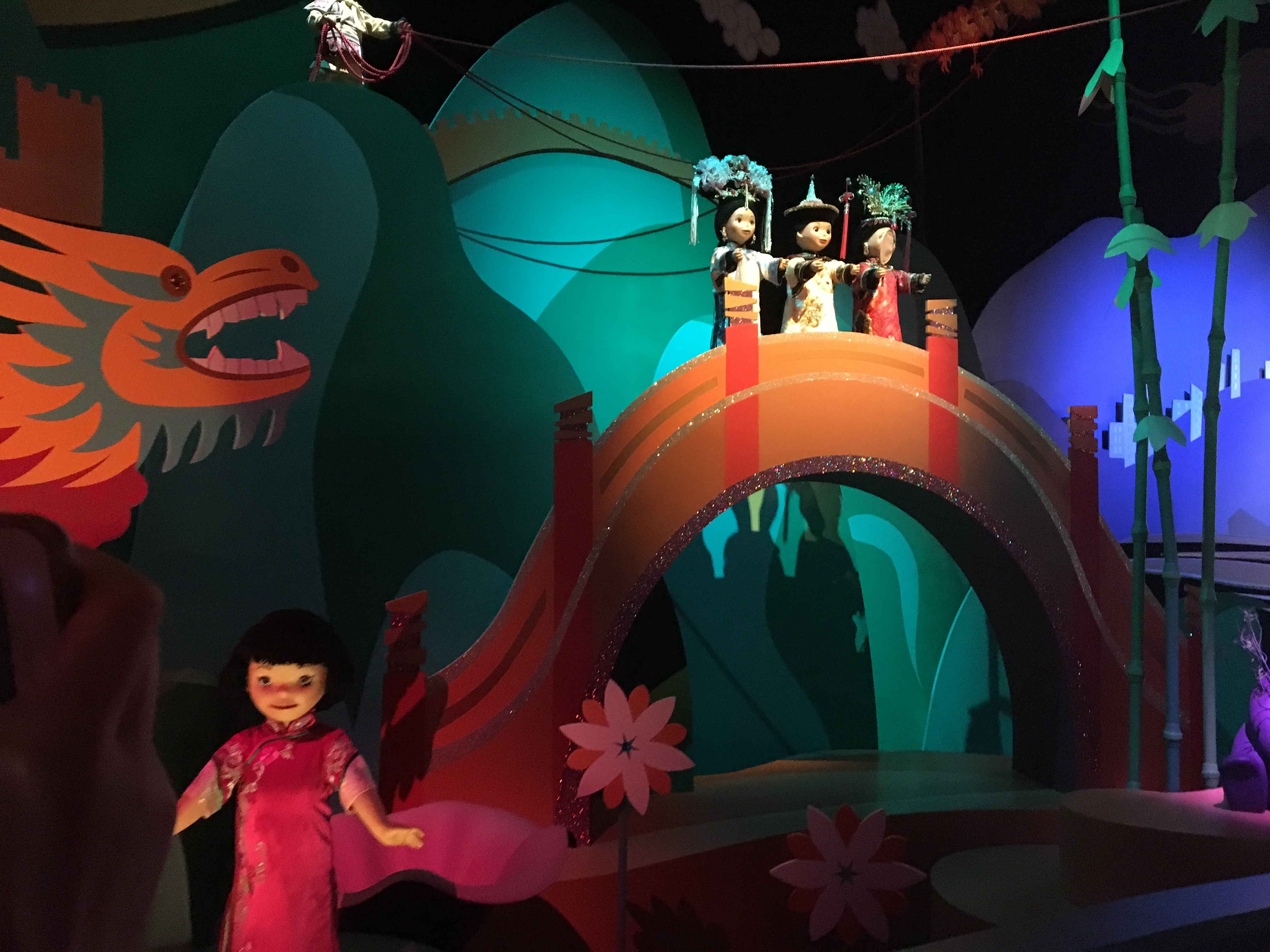 上海迪士尼与香港迪士尼,东京迪士尼和香港迪士尼哪个好玩