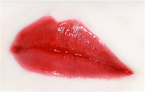 ysl显白口红黄皮肤,显白的口红色号推荐及价格