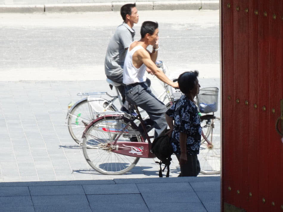 朝鲜百货商店物价,朝鲜涉外商店物价