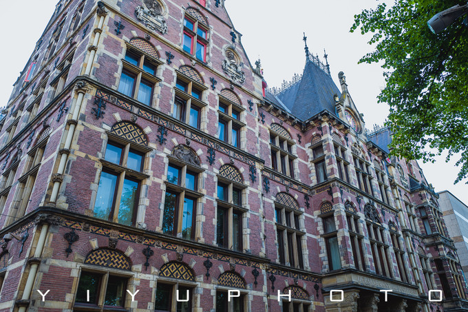 像欧洲皇室那样，去席凡尼根海滨度假吧！