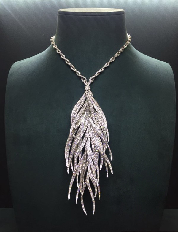 蒂芙尼老款,恒久魅力作品图片