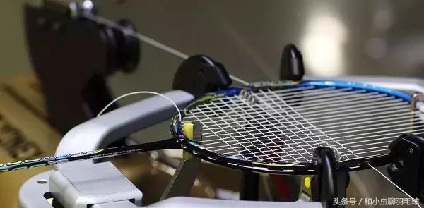 李宗伟打败林丹用的是什么球拍,林丹李宗伟同时期球拍