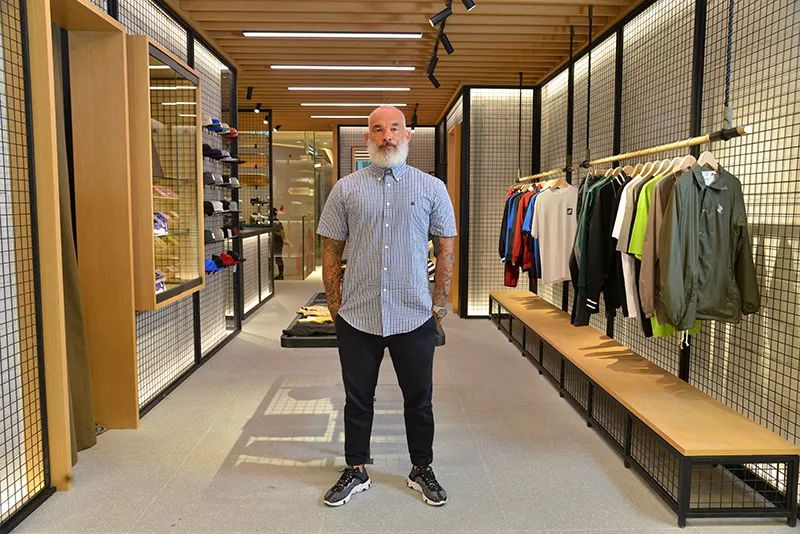 安踏斯凯奇酷奇火焰,安踏antaplus