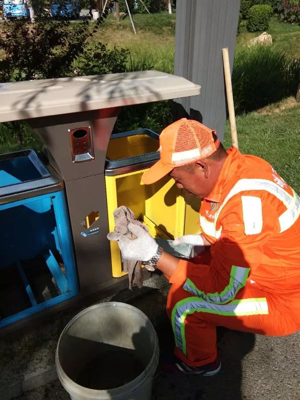 史上罕见高温！是他们在烈日下守护着梅河口！