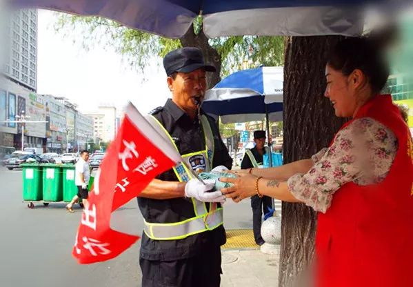 史上罕见高温！是他们在烈日下守护着梅河口！