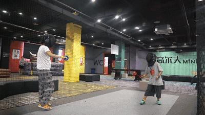 天津攀岩墙室内游乐场,天津攀爬类游乐园