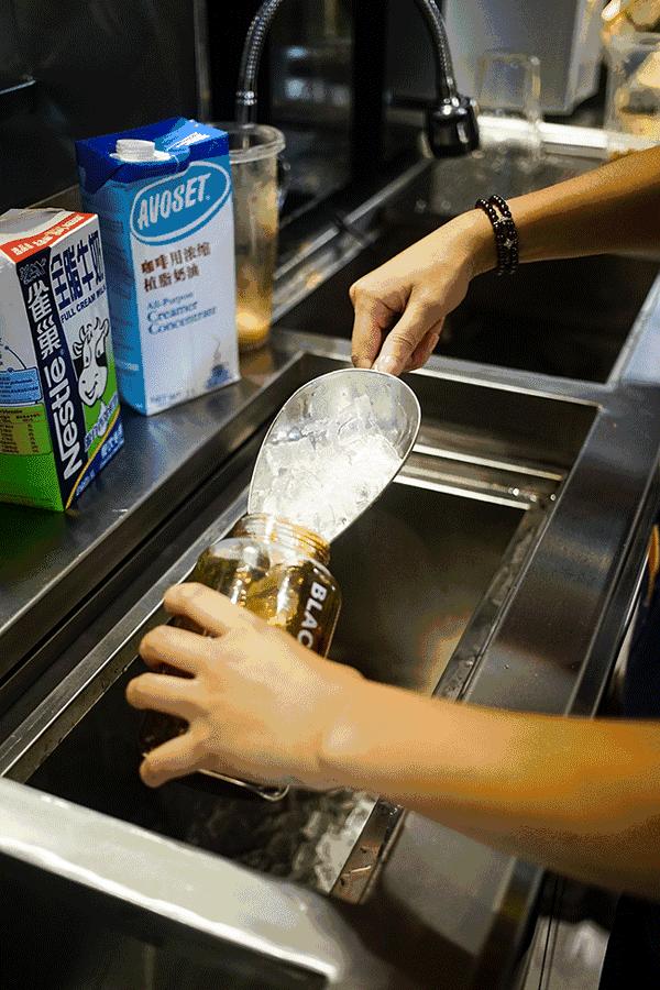 鍗楀畞缃戠孩榛戠硸濂惰尪,boomboom鍗楀畞