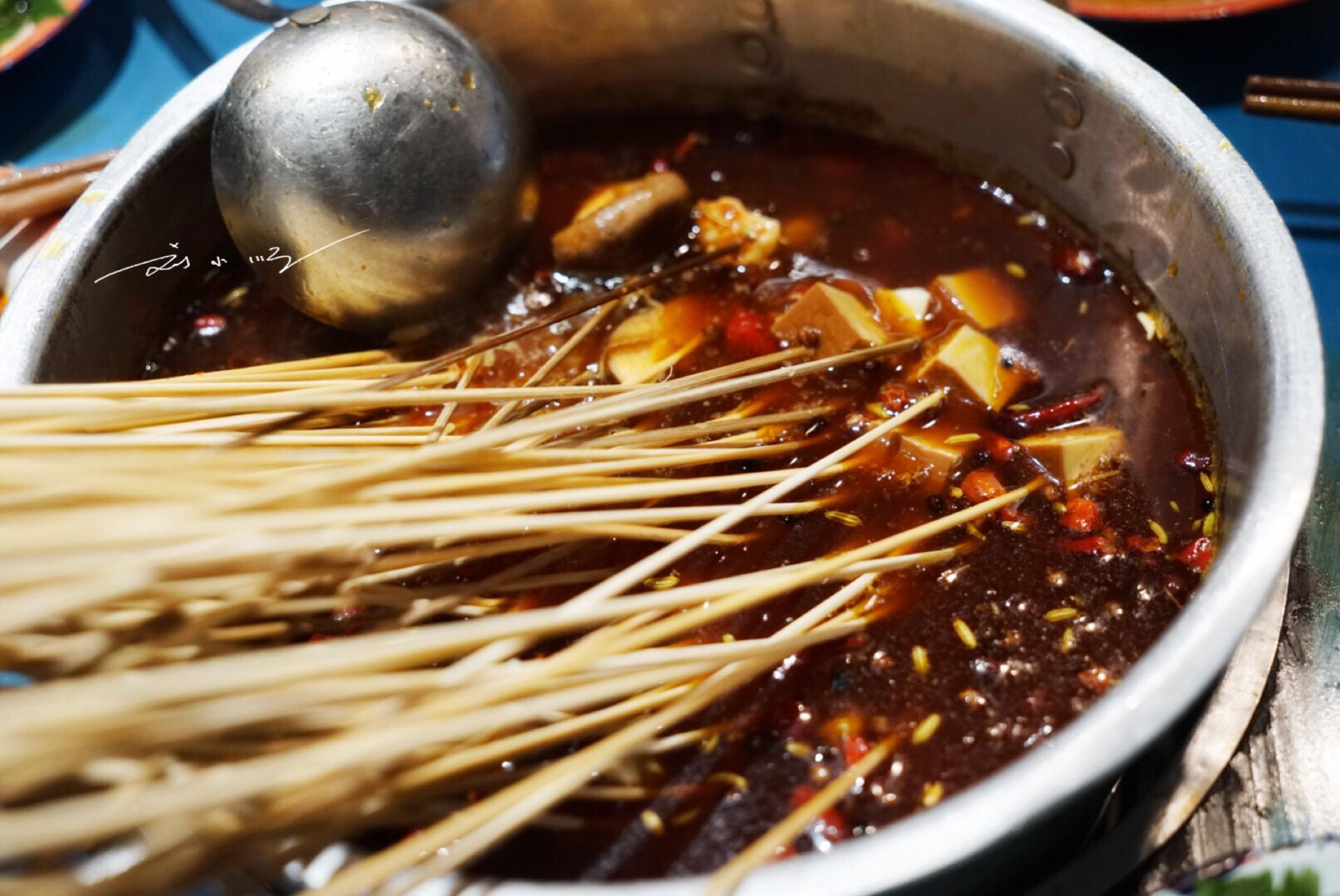 成都特色串串网红店,成都网红串串店前三名