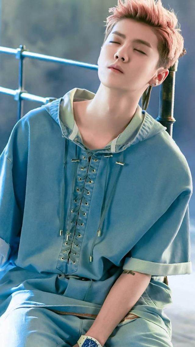 易烊千玺张艺兴素颜,易烊千玺张艺兴颜值