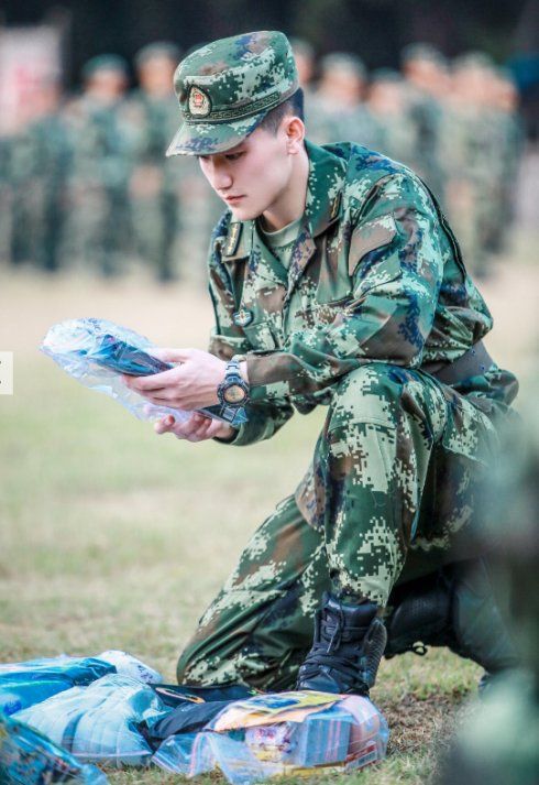 嫁给爱情的张馨予有多幸福,张馨予历经挫折终获幸福