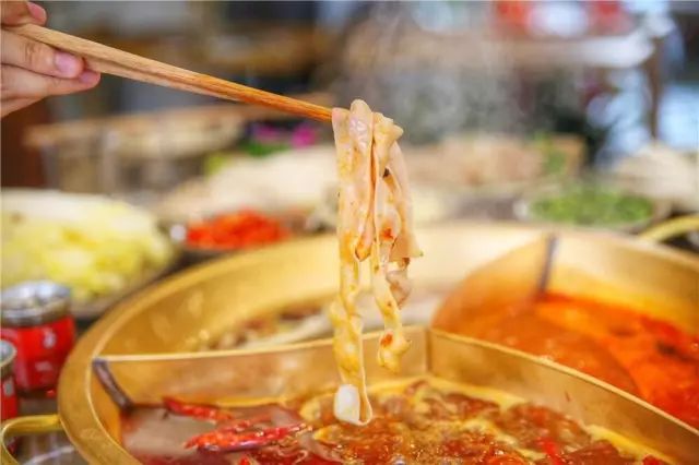 昆明这家鲜卤火锅,昆明24小时火锅店官渡区