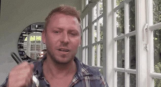 哪款粉底液粉扑最好上妆,粉底刷和气垫粉扑哪个上妆比较好