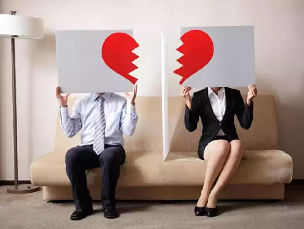 女人切记命运是掌握在自己手中,女人不仅要谋生更要谋爱