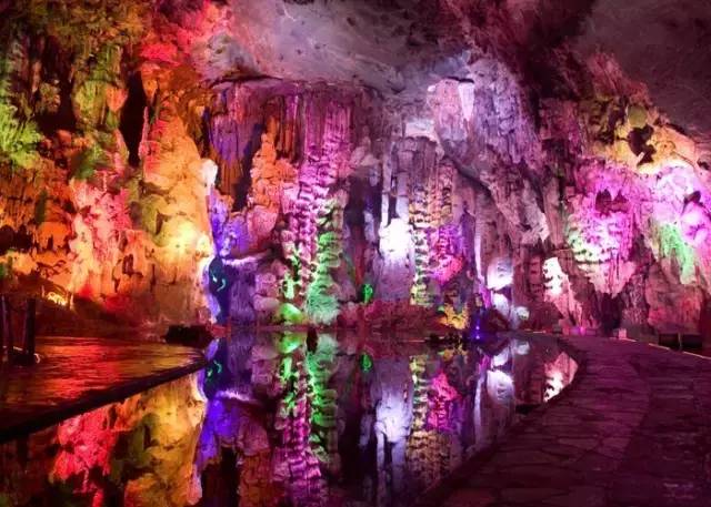 避暑胜地深圳附近,深圳热天避暑游玩