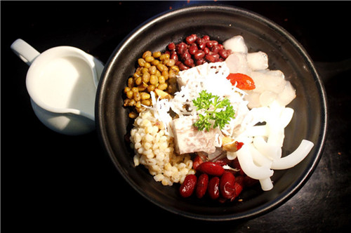 最适合夏天吃的甜品简单教程,薄荷叶怎么做好吃夏天甜品