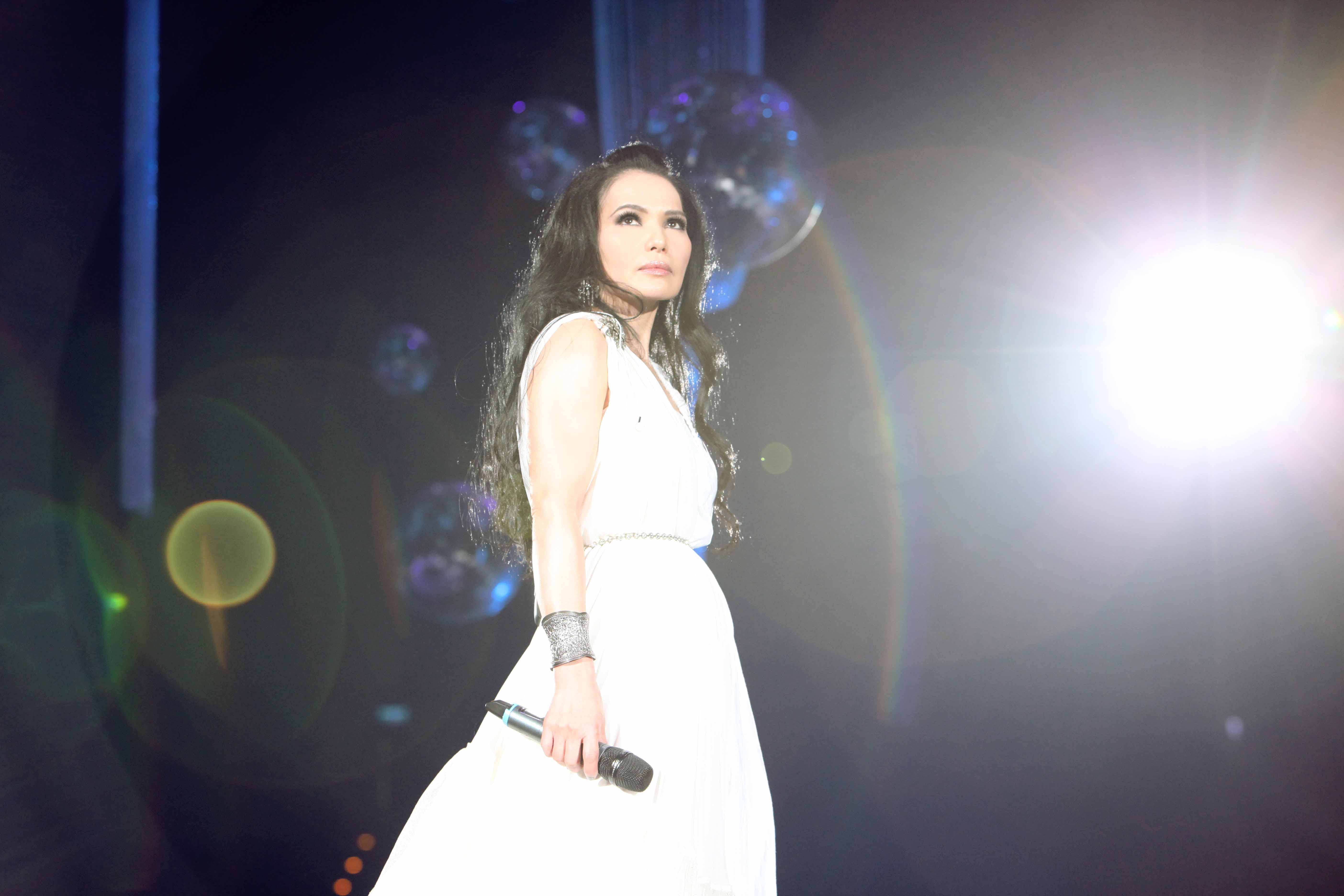 齐豫和潘越云唱的三毛的歌,齐豫三毛演唱会