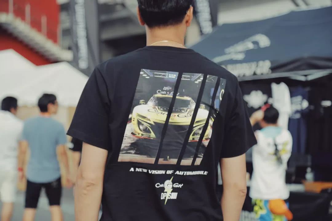 东京车展惊现最美车模,赛车比赛高燃场面车模