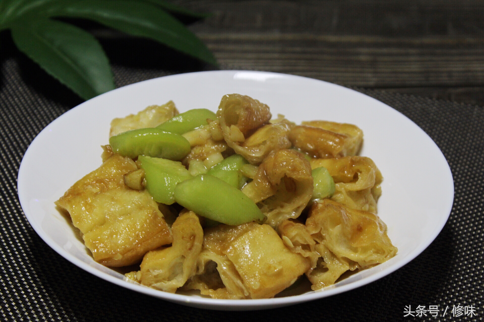 剩下的油条怎么做才能好吃,剩油条怎么做来吃