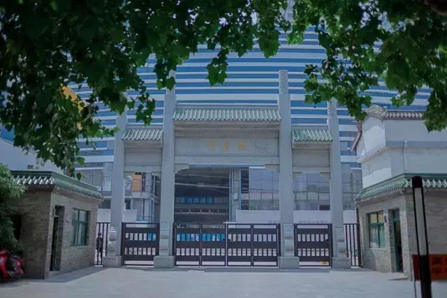 徐州二中变“停车场”！哪些回忆留下？未来这将成徐州“夫子庙”