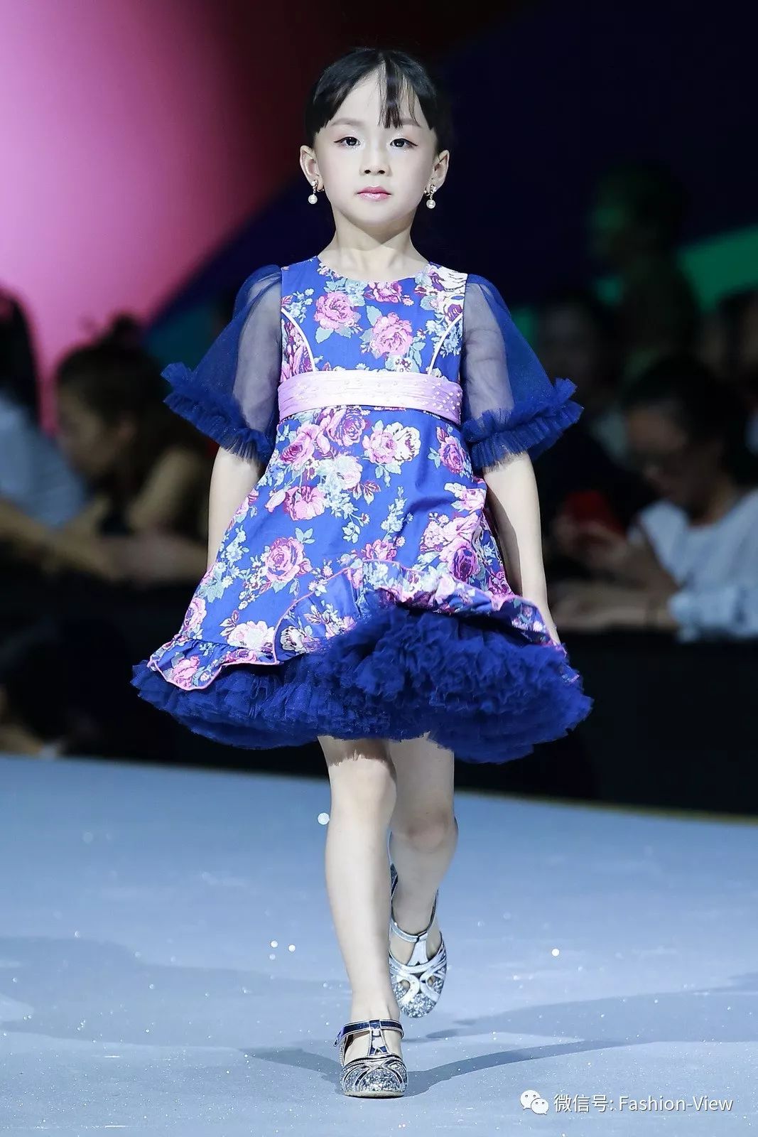 重庆2020国潮少儿时装周,2019重庆国际少儿时尚周启幕